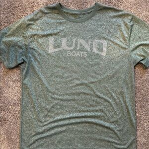 Lund boats T-shirt size L